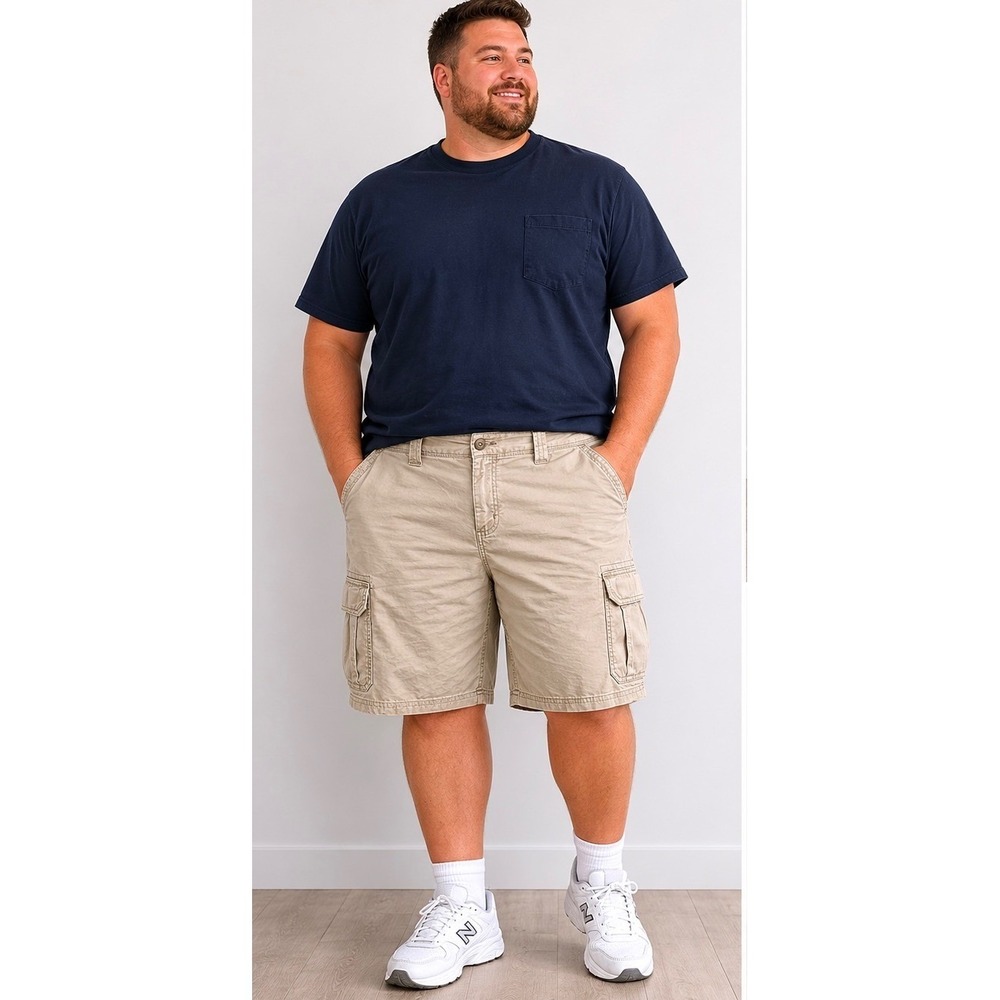 Wrangler Authentic Mens Size 48 Khaki Tan Stretch Twill Relaxed Cargo Shorts